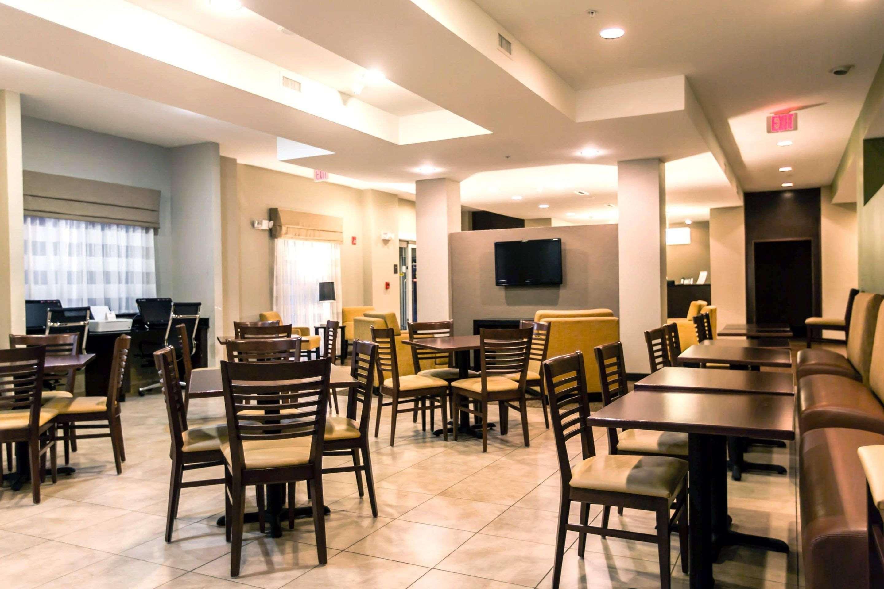 Sleep Inn & Suites Marion - Military Institute Ngoại thất bức ảnh